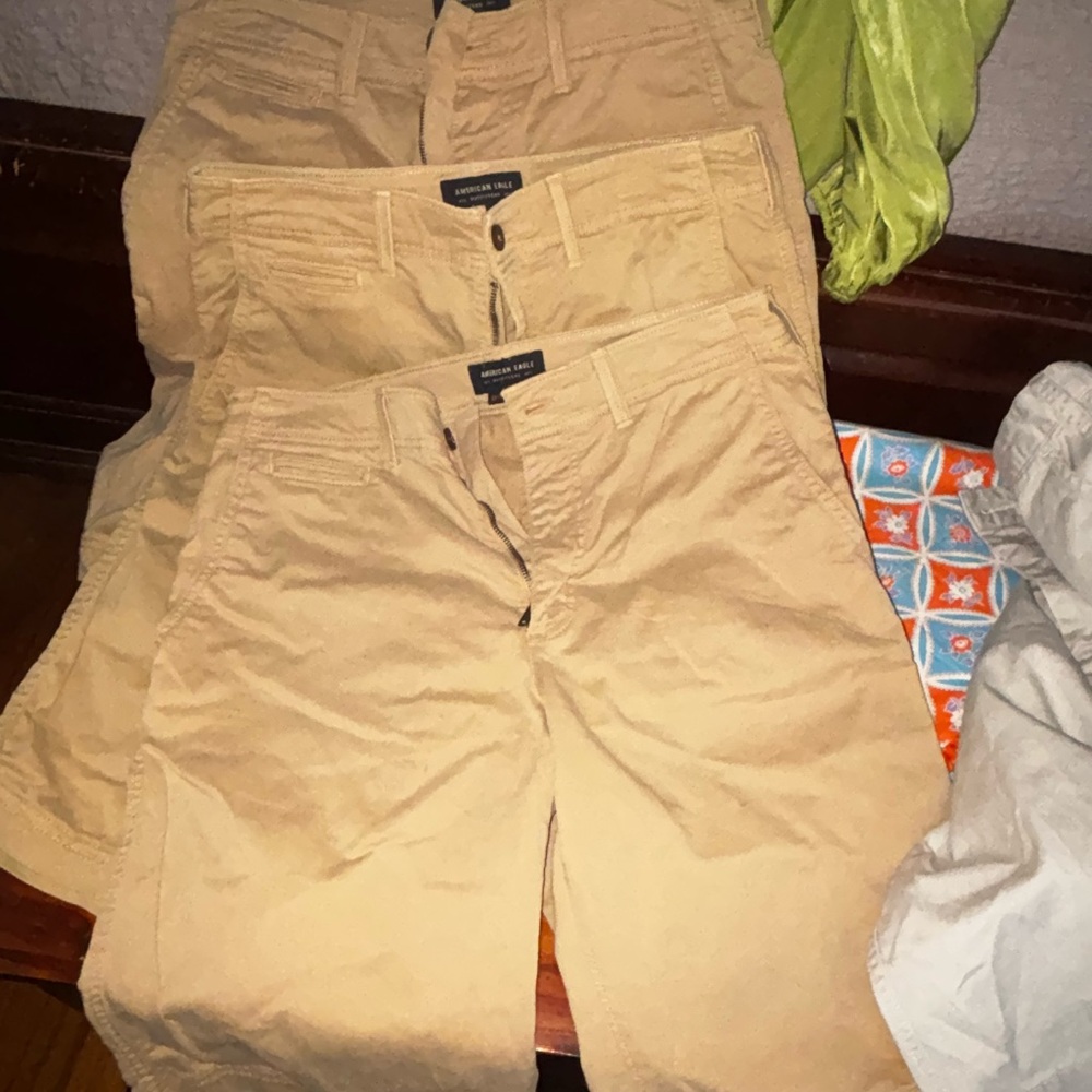 American Eagle Outfitters Men's Khaki Chinos